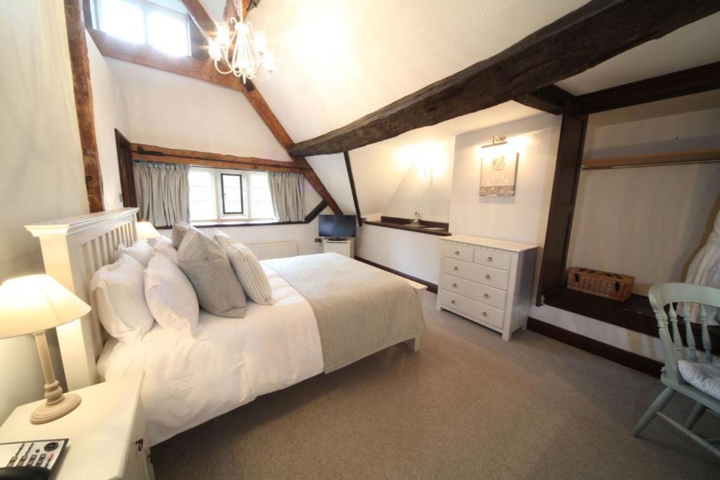 Weston Hall Stafford Extérieur photo